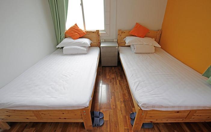 Zhuangse Chengdu Youth Hostel エクステリア 写真